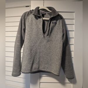 Patagonia Men's Quarter Zip Sweater in Gray